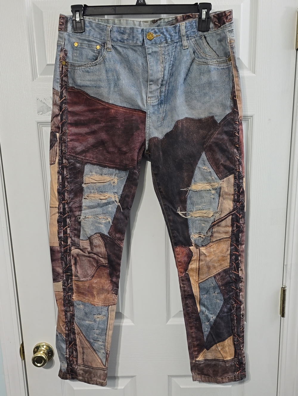 Patchwork Distressed Men's Jeans - Blue & Brown